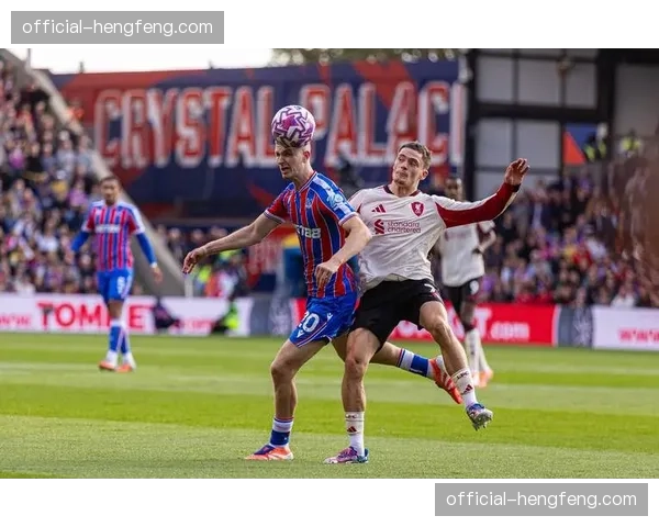 斯特拉斯堡1-1南特，战术角力以平局收场，双方中场菱形站位博弈成焦点